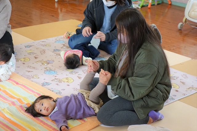 赤ちゃん体操 湯前保育園ブログ 湯前保育園 湯前町